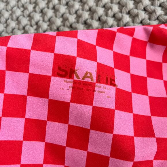 Skatie• ‘Ellis’ Bikini Top in DAYTONA - Picture 8 of 14